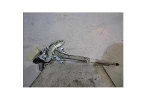 Leve vitre electrique avant droit SUZUKI SWIFT 3 Photo n°1