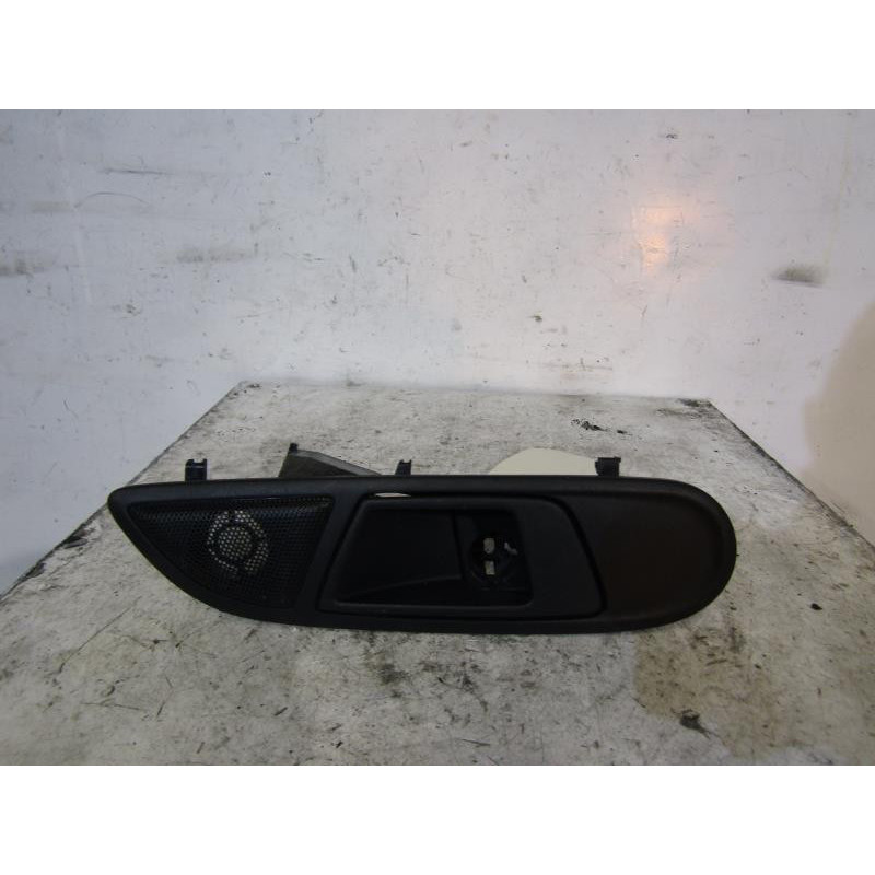 Poignee interieur avant droit FORD FIESTA 6 Photo n°1