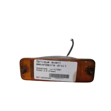 Optique avant secondaire droit (feux)(clignotant) SSANGYONG MUSSO