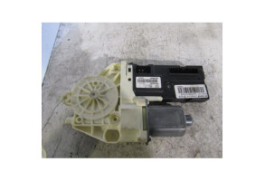 Moteur leve vitre avant droit RENAULT LAGUNA 3 Photo n°2