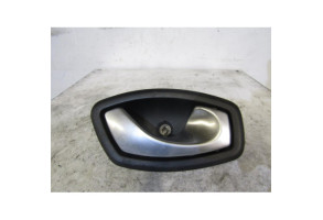 Poignee interieur arriere droit RENAULT LAGUNA 3 Photo n°1