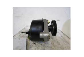 Pompe de direction RENAULT CLIO 1 Photo n°2