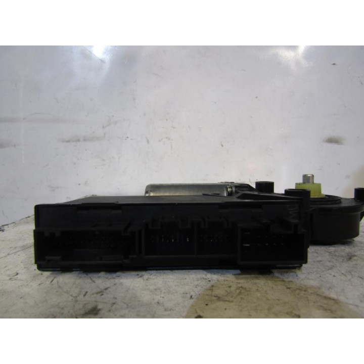 Moteur leve vitre avant gauche VOLKSWAGEN TOUAREG 1 Photo n°3
