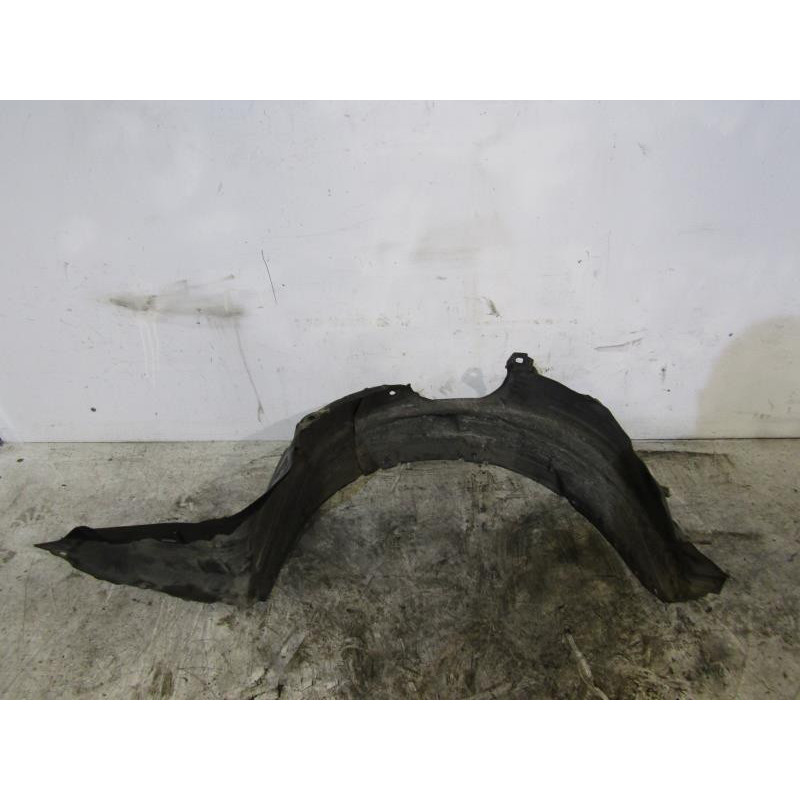 Pare boue avant droit MAZDA 3 1 Photo n°1