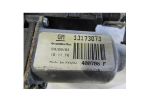 Leve vitre electrique avant gauche OPEL CORSA C Photo n°3