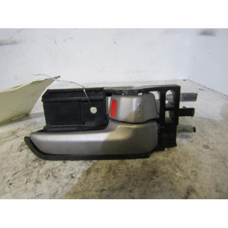 Poignee interieur avant droit SUZUKI SWIFT 3