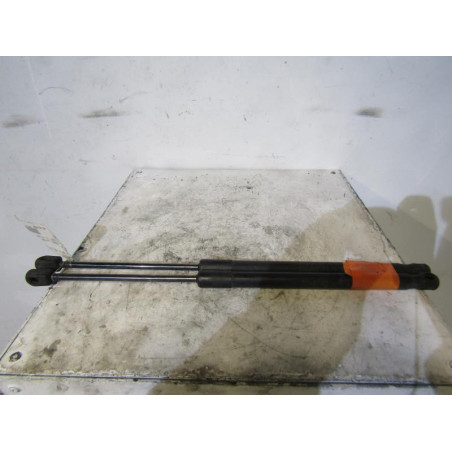 Verin de coffre SUZUKI SWIFT 3