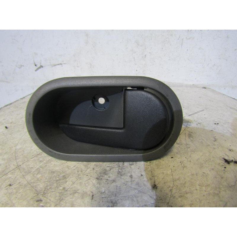 Poignee interieur arriere droit FORD FIESTA 5 Photo n°1