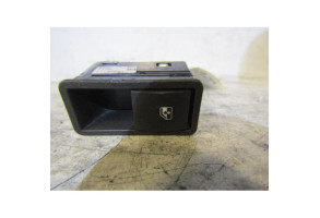Interrupteur de leve vitre arriere droit OPEL ASTRA H Photo n°2