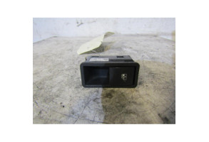 Interrupteur de leve vitre arriere gauche OPEL ASTRA H Photo n°2