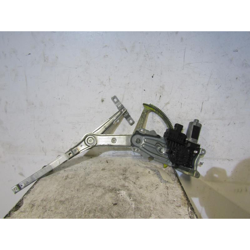 Leve vitre electrique avant droit OPEL ASTRA H Photo n°1