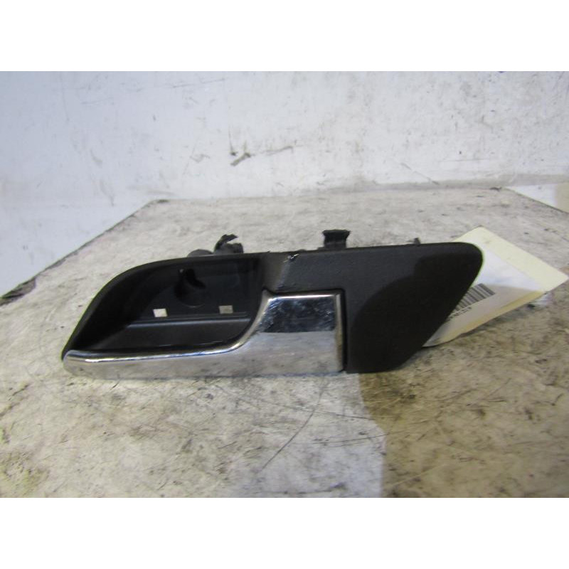 Poignee interieur arriere droit OPEL ASTRA H Photo n°1