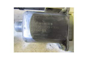 Leve vitre electrique avant gauche RENAULT LAGUNA 3 Photo n°4