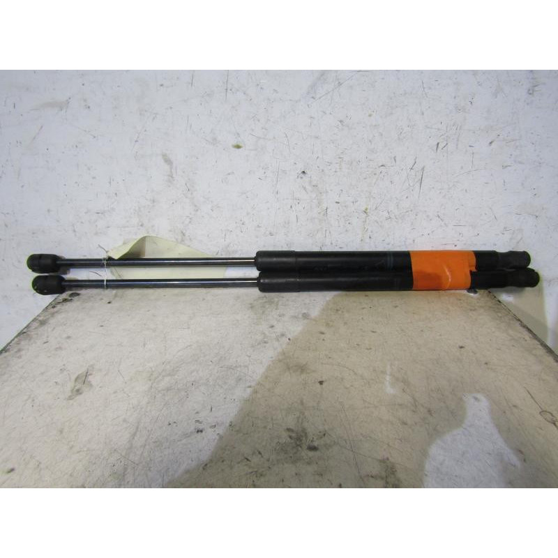 Verin de coffre OPEL ASTRA H Photo n°1