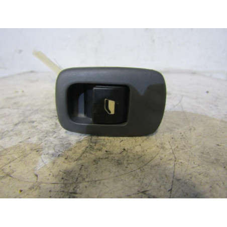 Interrupteur de leve vitre arriere droit CITROEN C5 1