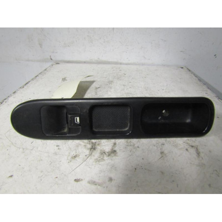 Interrupteur de leve vitre avant droit PEUGEOT 307