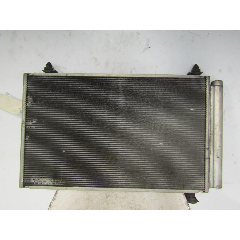 Radiateur clim TOYOTA AVENSIS 2 Photo n°1