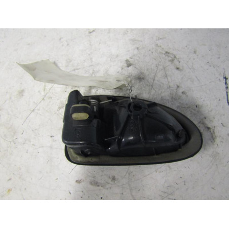 Poignee interieur arriere droit RENAULT CLIO 2