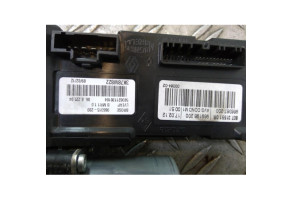 Leve vitre electrique avant gauche RENAULT MEGANE 3 Photo n°4