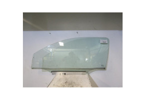 Vitre avant gauche OPEL CORSA C Photo n°1