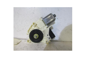 Leve vitre electrique arriere droit RENAULT LAGUNA 3 Photo n°1
