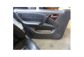 Interieur complet MERCEDES CLASSE M 163 Photo n°5