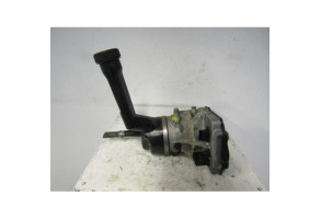 Pompe de direction PEUGEOT 308 1 SW Photo n°3