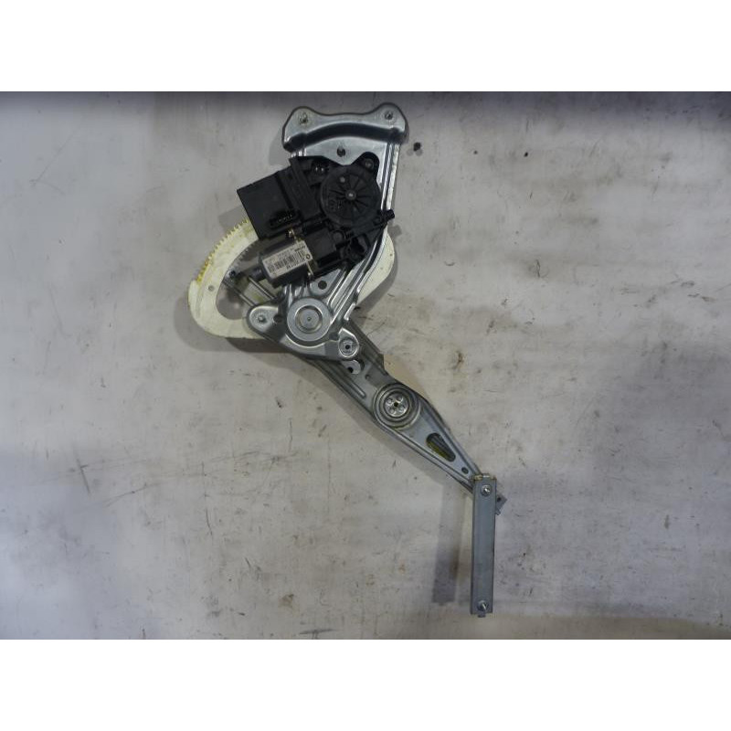 Leve vitre electrique arriere droit RENAULT SCENIC 3 Photo n°1