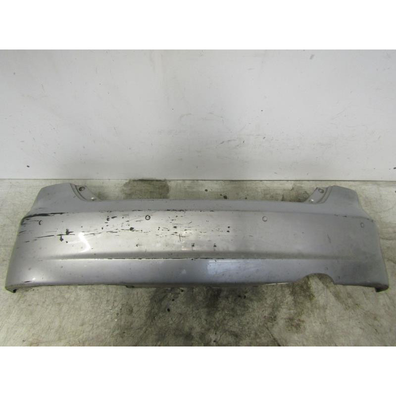 Pare choc arriere HONDA FR-V Photo n°1