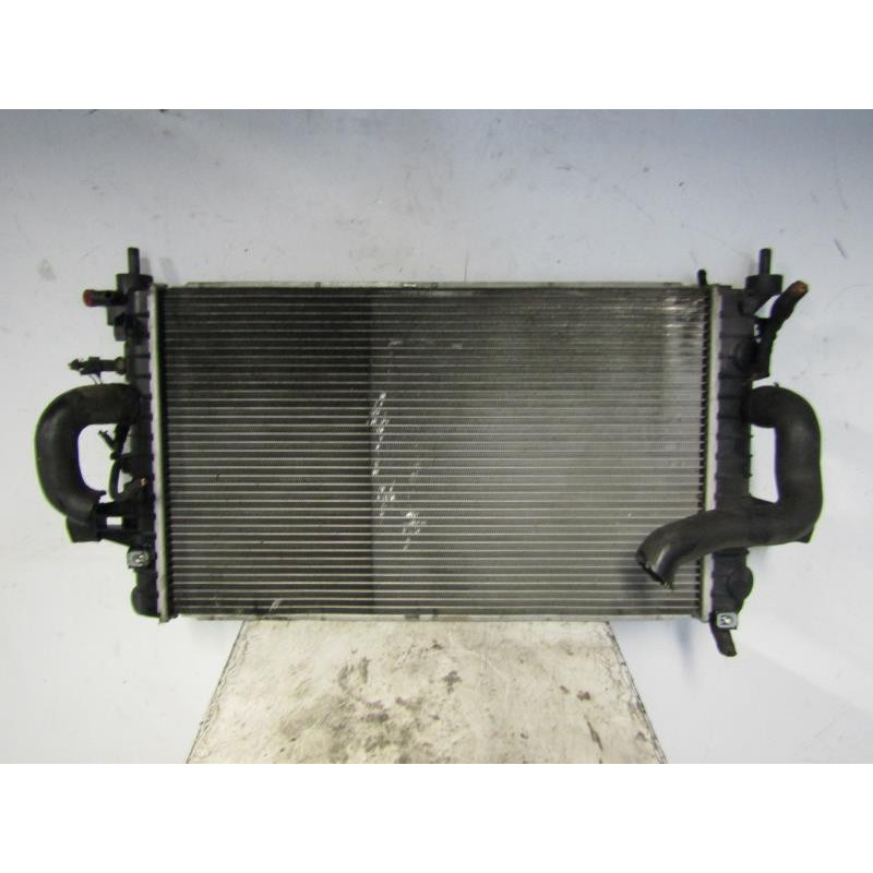 Radiateur eau OPEL ASTRA H Photo n°1