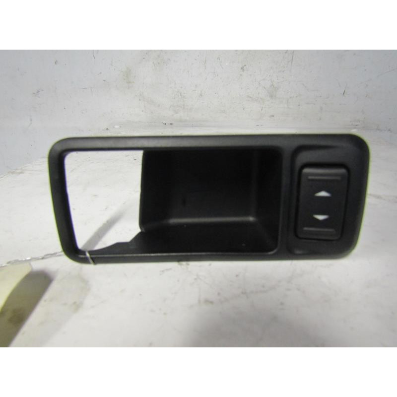 Interrupteur de leve vitre avant droit FORD C-MAX 1 Photo n°1