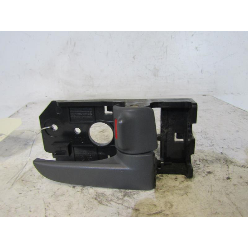 Poignee interieur arriere droit KIA CERATO Photo n°1