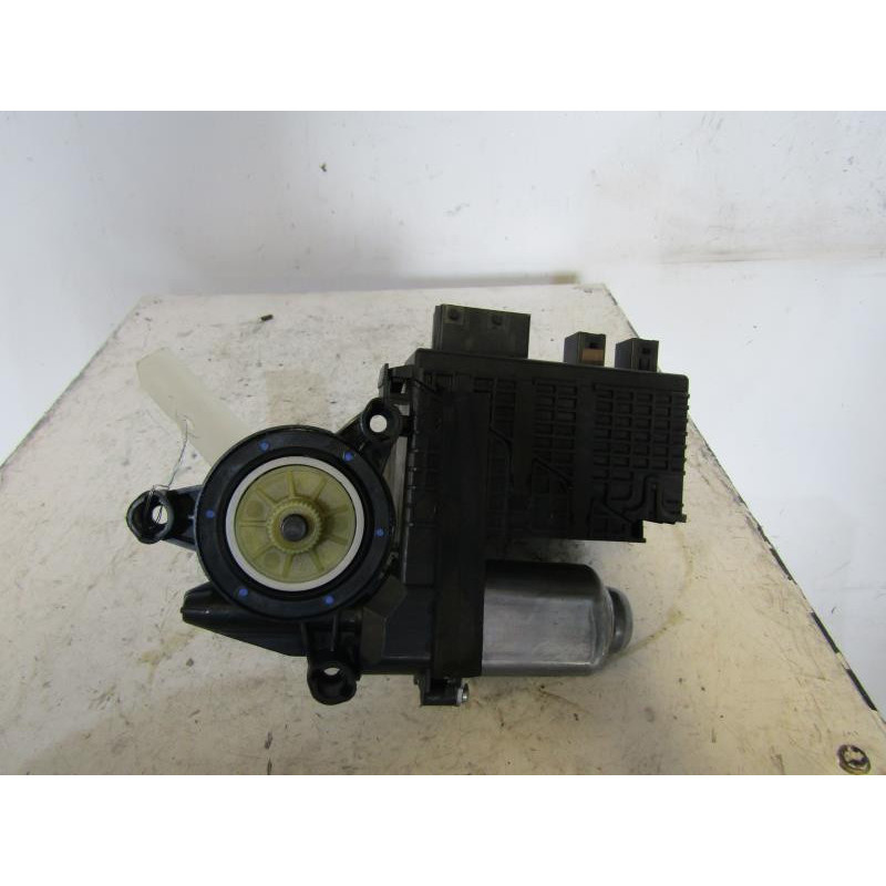 Leve vitre electrique avant droit CITROEN C4 GRAND PICASSO 1 Photo n°1
