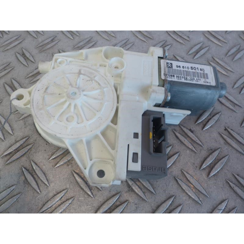 Moteur leve vitre arriere droit CITROEN C6 Photo n°1