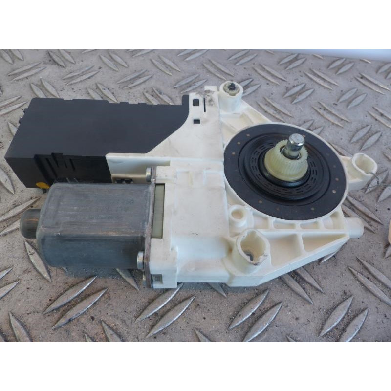 Leve vitre electrique avant droit CITROEN C6 Photo n°1