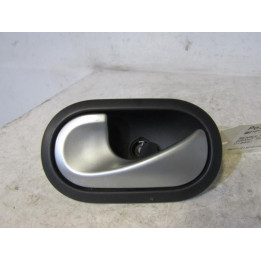 Poignee interieur arriere gauche RENAULT SCENIC 2 Photo n°1