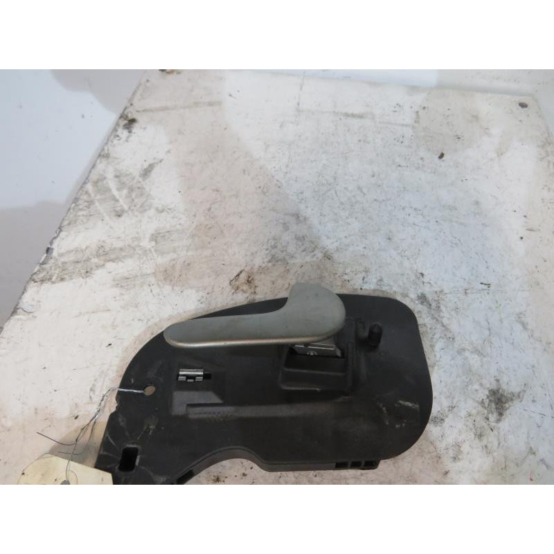 Poignee interieur avant droit OPEL CORSA C Photo n°1