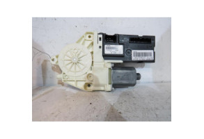 Moteur leve vitre avant droit RENAULT LAGUNA 3 Photo n°2