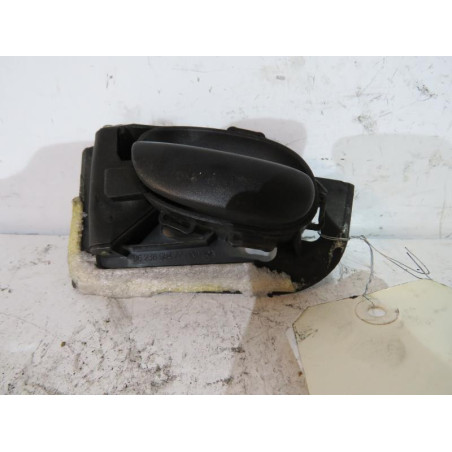 Poignee interieur arriere gauche PEUGEOT 205
