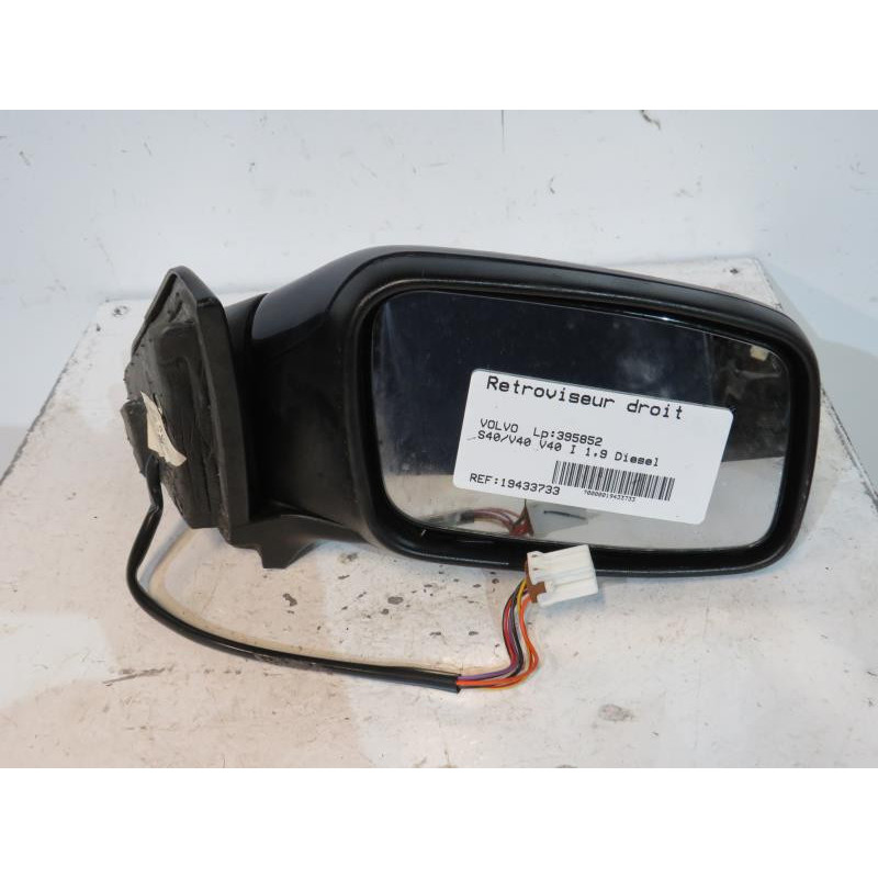 Retroviseur droit VOLVO V 40 1 Photo n°1