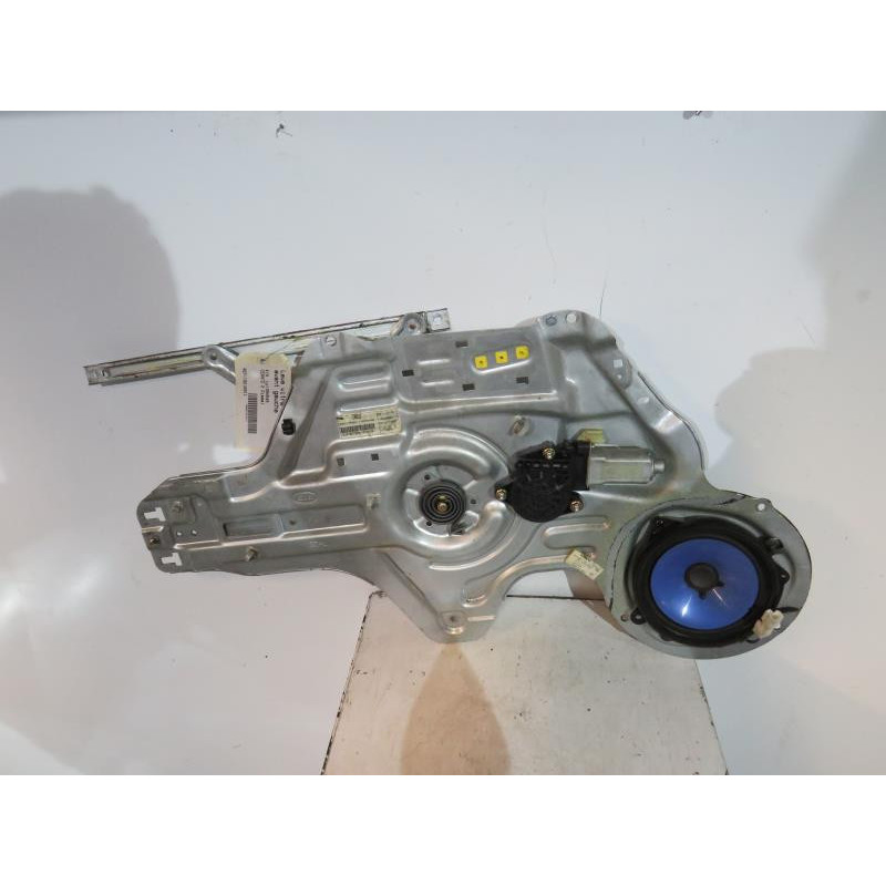 Leve vitre electrique avant gauche KIA CERATO Photo n°1