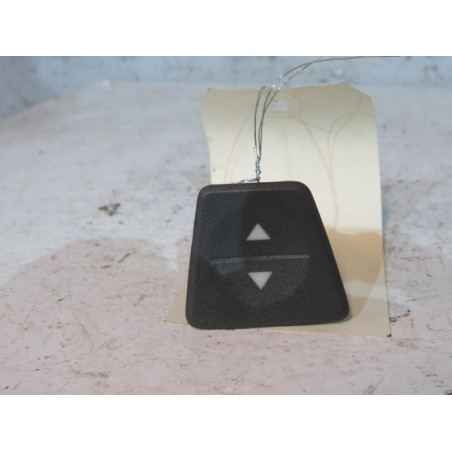 Interrupteur de leve vitre avant droit FIAT PANDA 2