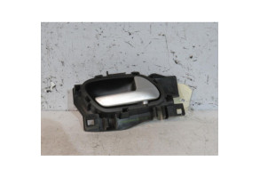 Poignee interieur arriere droit PEUGEOT 207 Photo n°1
