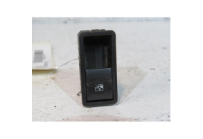 Interrupteur de leve vitre arriere droit OPEL ASTRA H Photo n°1