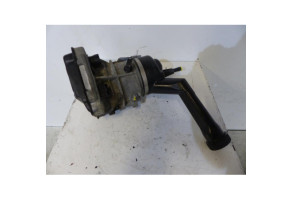 Pompe de direction PEUGEOT 308 1 SW Photo n°1