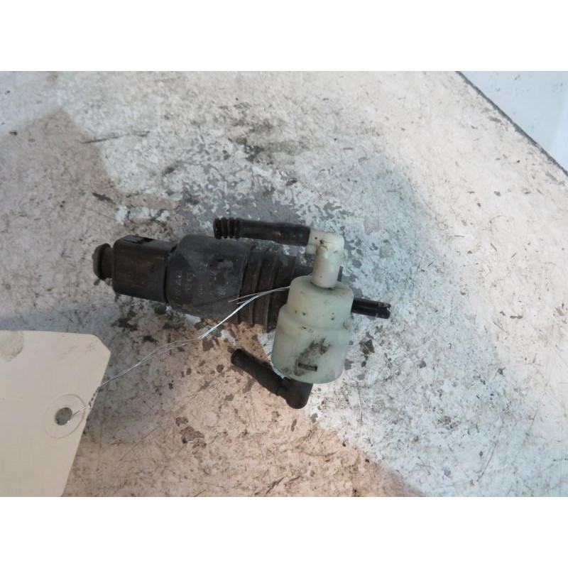 Pompe lave glace avant FORD GALAXY 1 Photo n°1