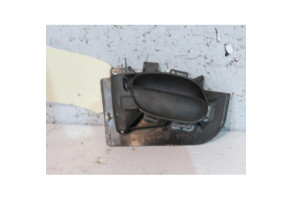 Poignee interieur arriere gauche PEUGEOT 206+ Photo n°1