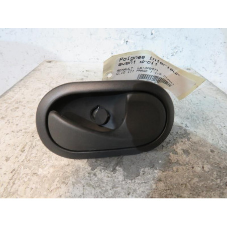 Poignee interieur avant droit RENAULT CLIO 3