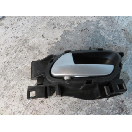 Poignee interieur arriere gauche PEUGEOT 207