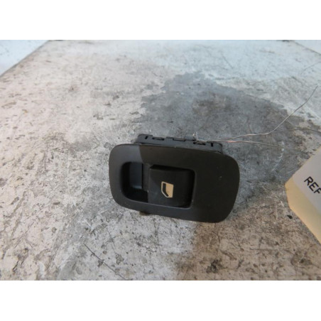 Interrupteur de leve vitre arriere gauche CITROEN C4 GRAND PICASSO 1